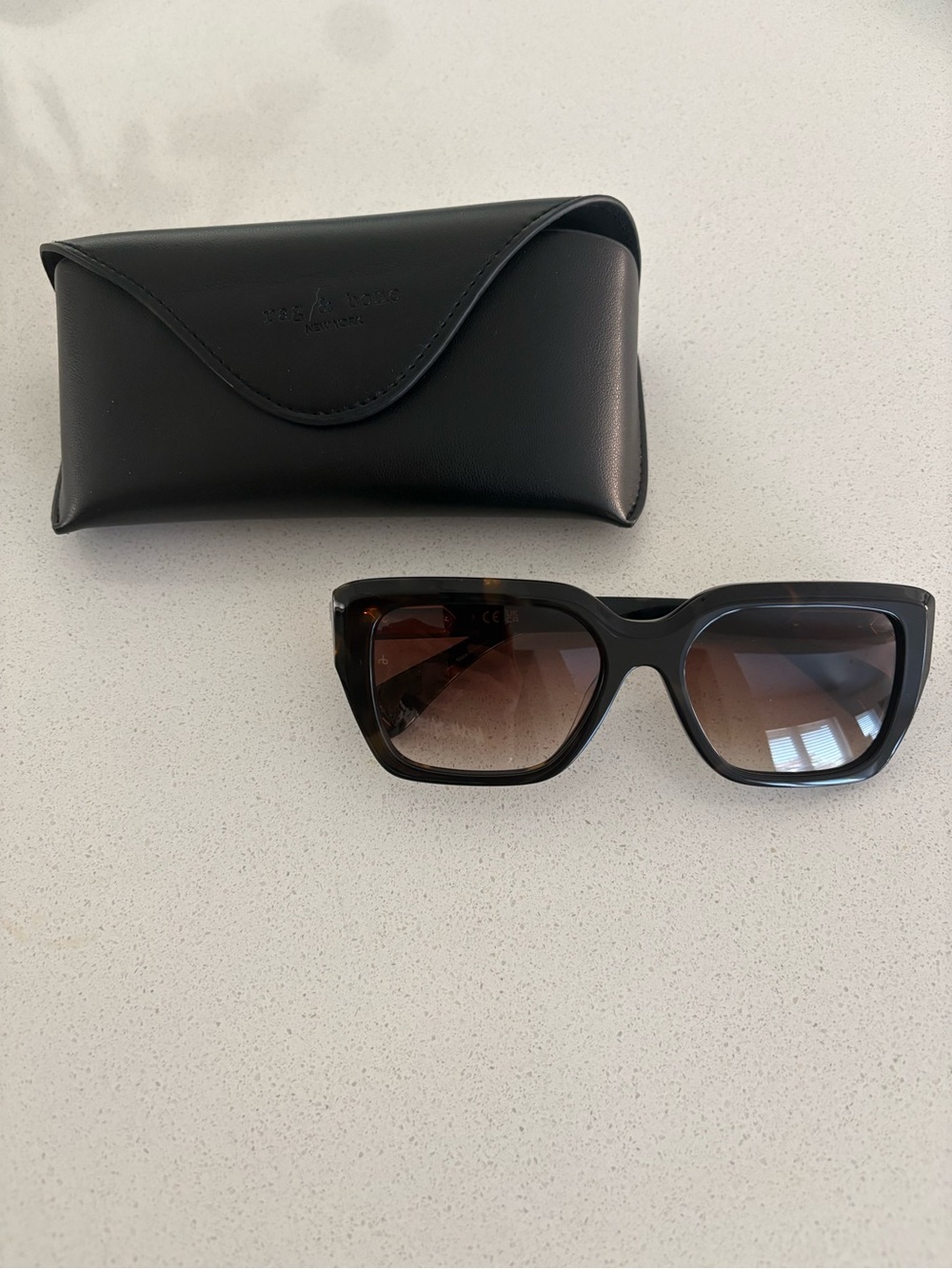 Rag & Bone Avery Square sunglasses